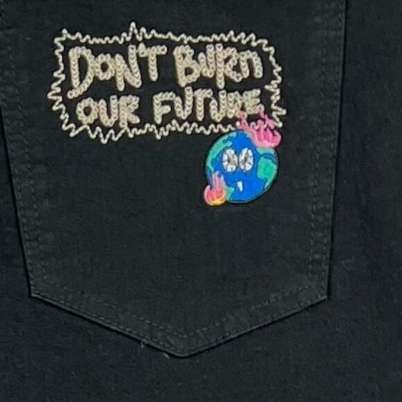 First Row Men's Future Distressed Slim Black Jeans Sz 42x32 Straight Stretch NWT - Picture 13 of 15